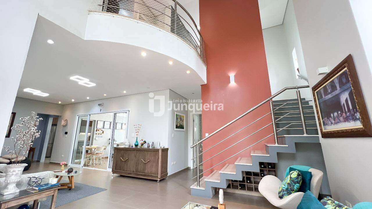 Casa em Condomínio à venda no Reserva do Engenho , 4 quartos, sendo 4 suítes, 6 vagas, no bairro Reserva do Engenho em Piracicaba - SP