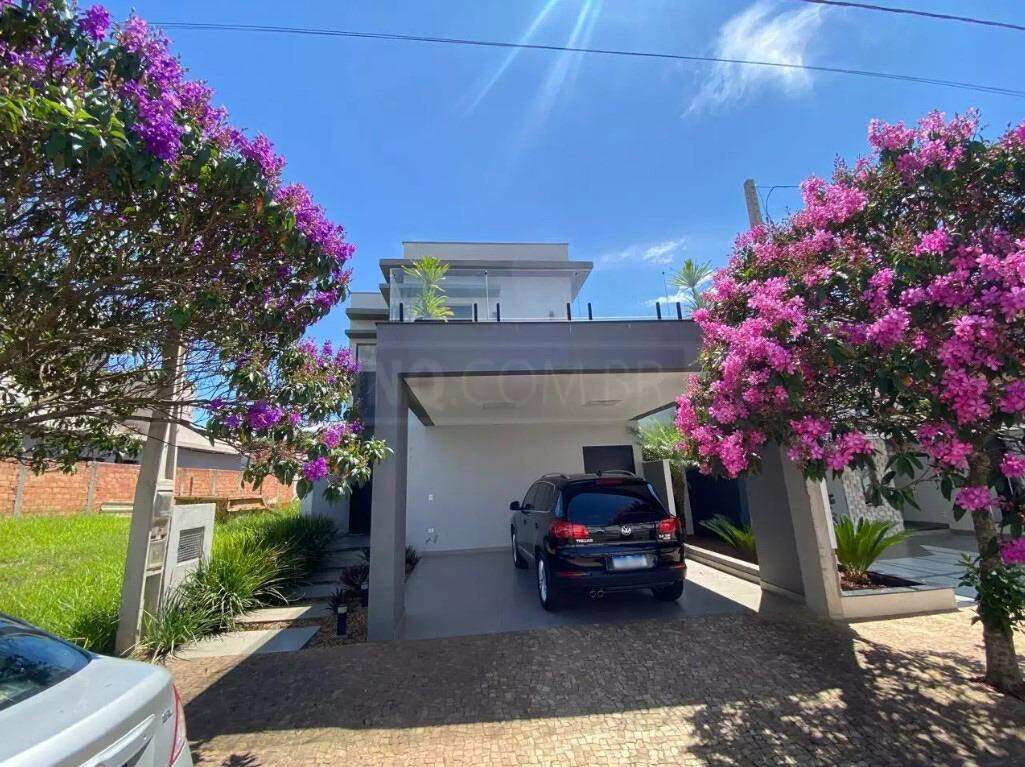 Casa em Condomínio à venda no Residencial Ágape, 3 quartos, sendo 1 suíte, 2 vagas, no bairro Campestre em Piracicaba - SP