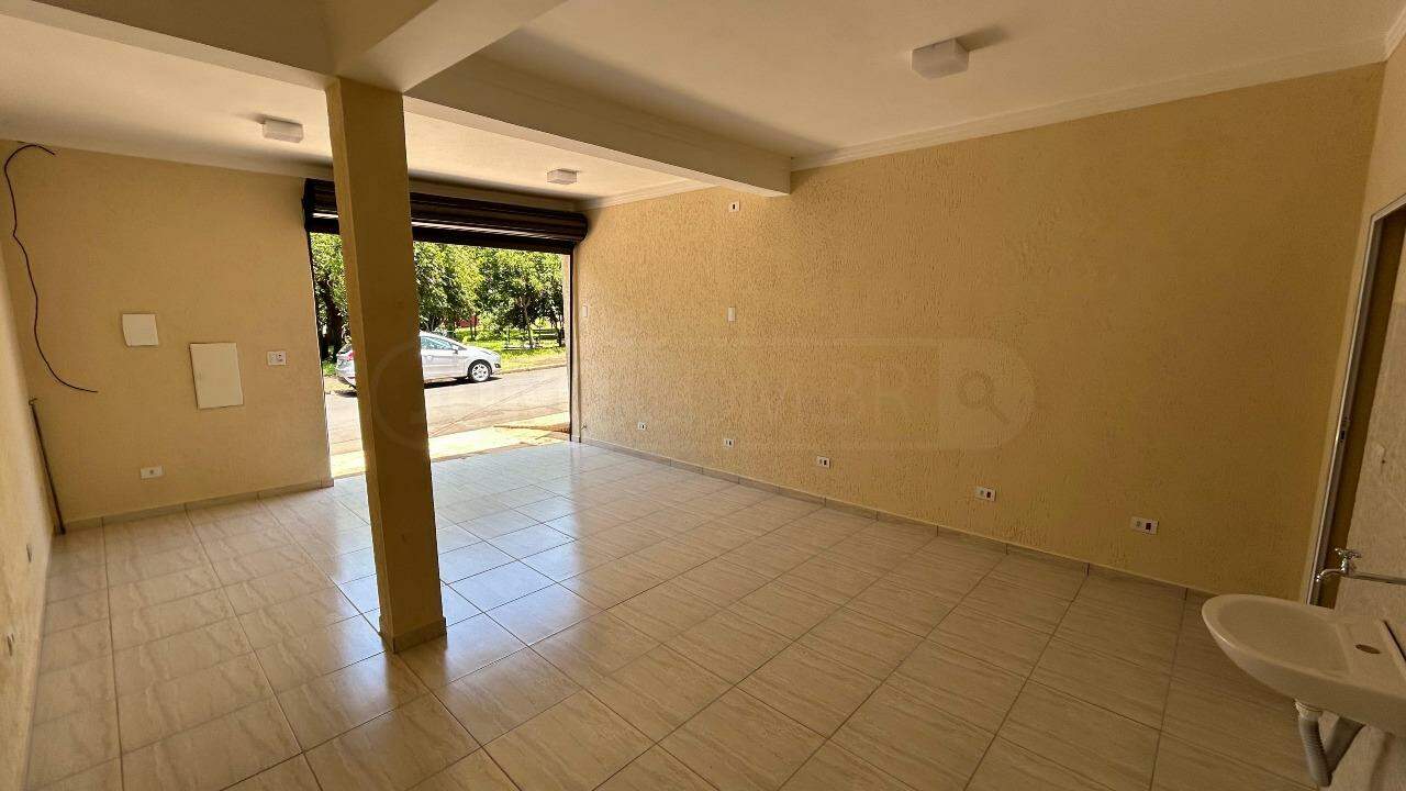 Salão para alugar, no bairro Jardim Algodoal em Piracicaba - SP