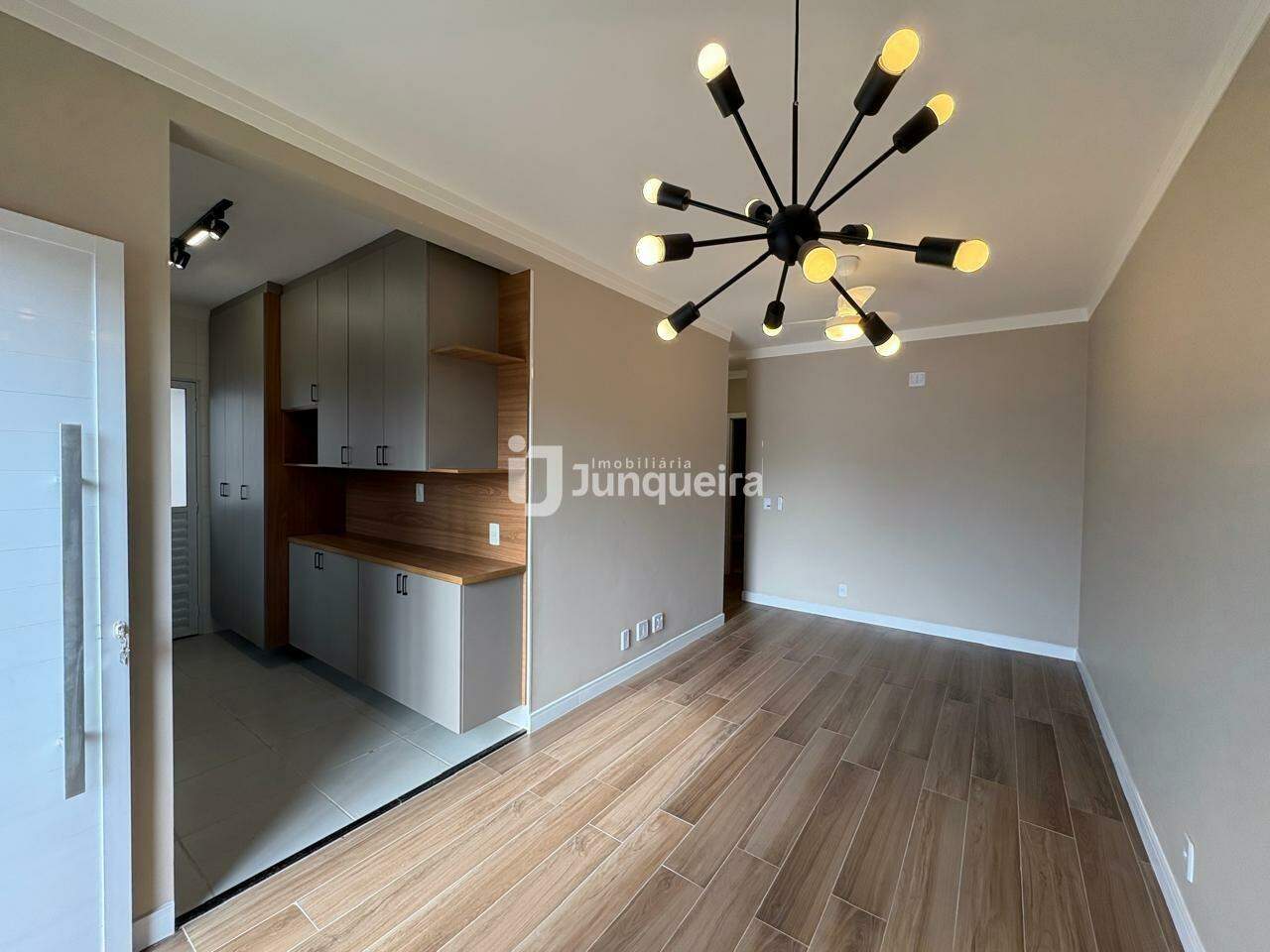 Casa em Condomínio à venda no Reserva Taquaral I, 2 quartos, sendo 2 suítes, 2 vagas, no bairro Reserva Taquaral l em Piracicaba - SP