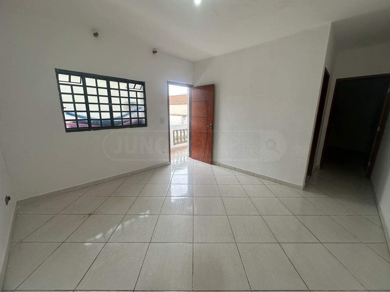 Casa para alugar, 1 quarto, 3 vagas, no bairro Santa Rosa Ipês em Piracicaba - SP