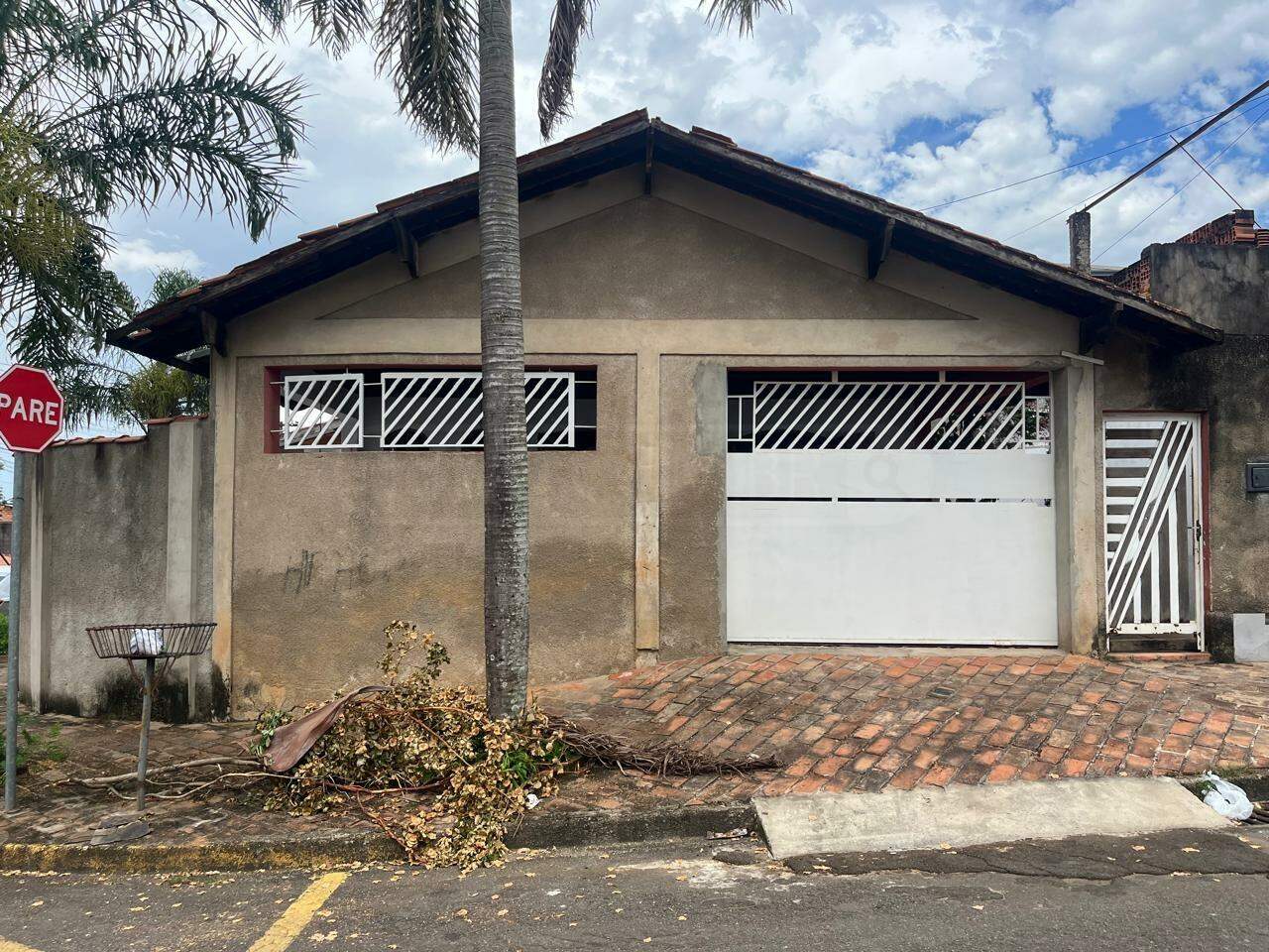 Casa para alugar, 2 quartos, 2 vagas, no bairro Jardim Bartira (Tupi) em Piracicaba - SP