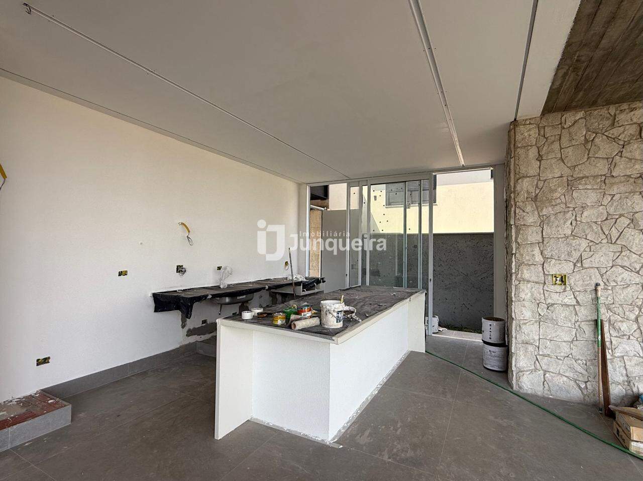 Casa em Condomínio à venda no Villa Bela Vista, 3 quartos, sendo 3 suítes, 4 vagas, no bairro Villa Bela Vista em Piracicaba - SP