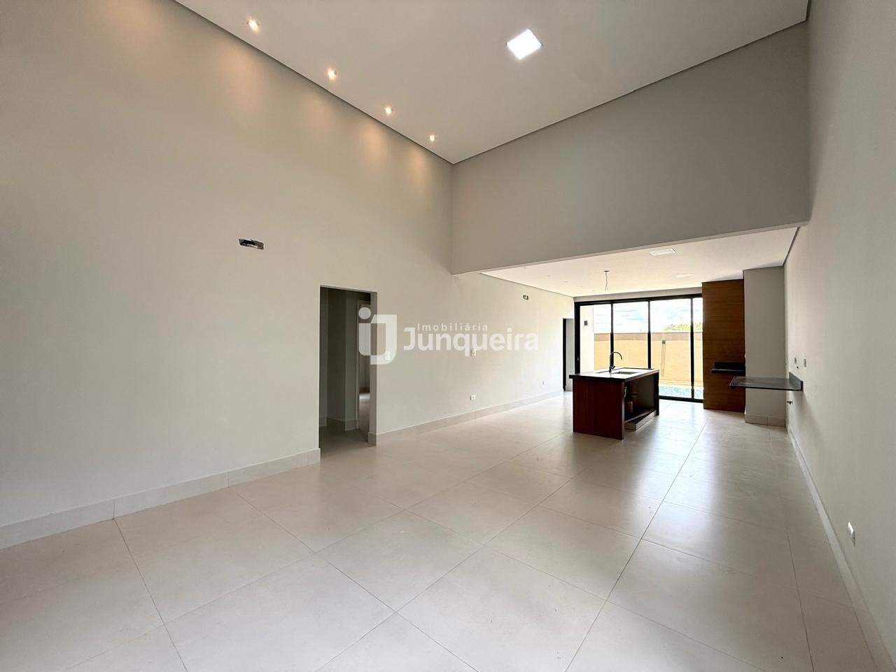 Casa em Condomínio à venda no Villa D'Aquila, 3 quartos, sendo 3 suítes, 4 vagas, no bairro Villa D'áquila em Piracicaba - SP