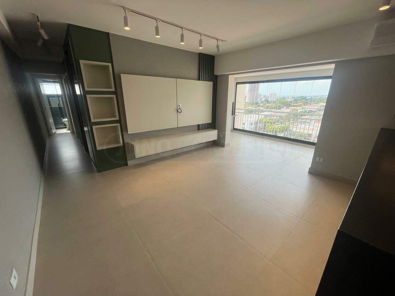 Apartamento para alugar no Visare Condomínio Clube, 3 quartos, sendo 1 suíte, 2 vagas, no bairro Alemães em Piracicaba - SP