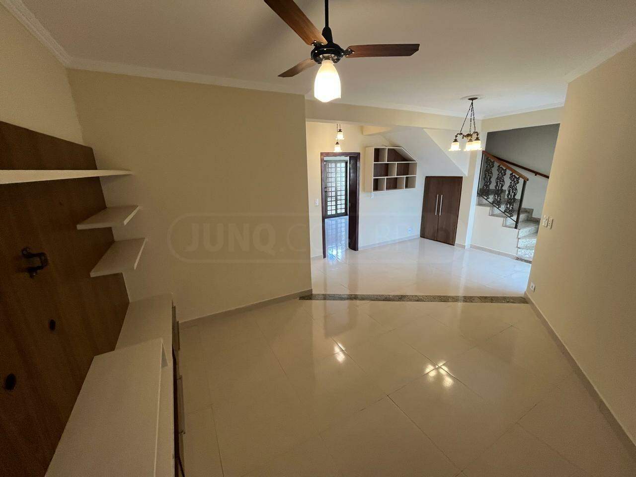 Casa à venda, 3 quartos, sendo 1 suíte, 6 vagas, no bairro Terra Nova em Piracicaba - SP