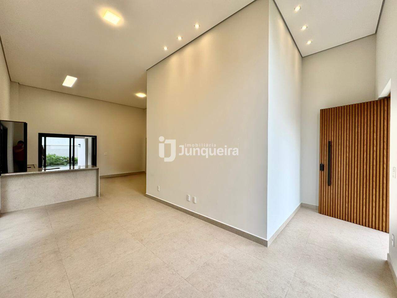Casa em Condomínio à venda no Villa Bela Vista, 3 quartos, sendo 1 suíte, 4 vagas, no bairro Villa Bela Vista em Piracicaba - SP