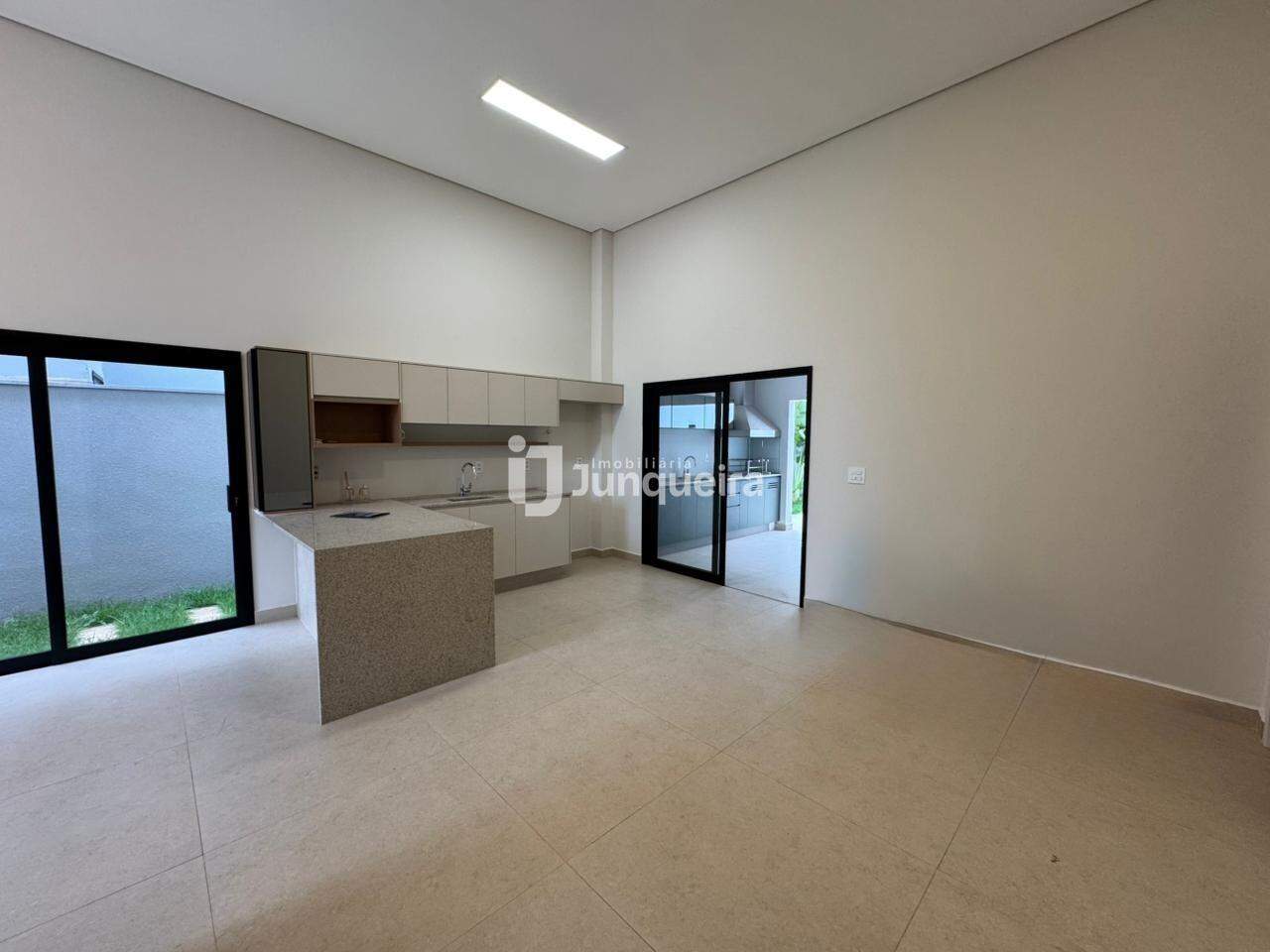 Casa em Condomínio à venda no Villa Bela Vista, 3 quartos, sendo 1 suíte, 4 vagas, no bairro Villa Bela Vista em Piracicaba - SP