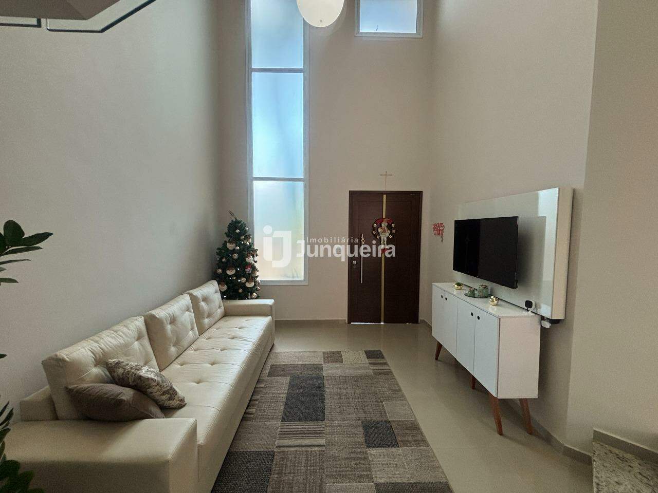 Casa em Condomínio à venda no Ondas do Piracicaba, 3 quartos, sendo 1 suíte, 4 vagas, no bairro Ondas do Piracicaba em Piracicaba - SP