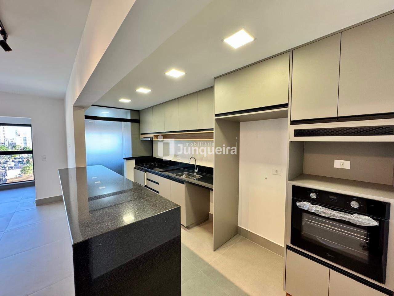 Apartamento à venda no Ilha de Maui, 3 quartos, sendo 1 suíte, 2 vagas, no bairro São Judas em Piracicaba - SP