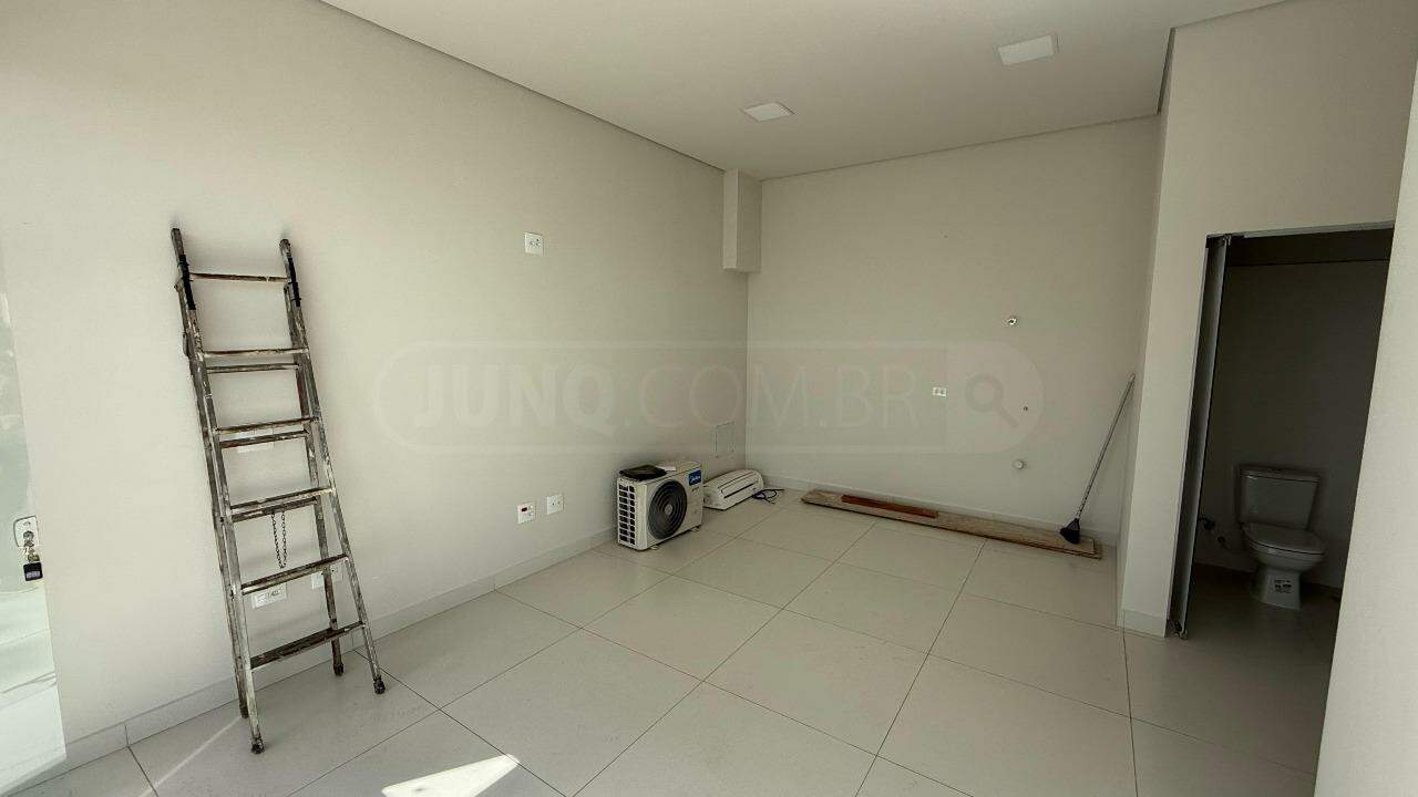 Sala Comercial para alugar, no bairro Vila Rezende em Piracicaba - SP