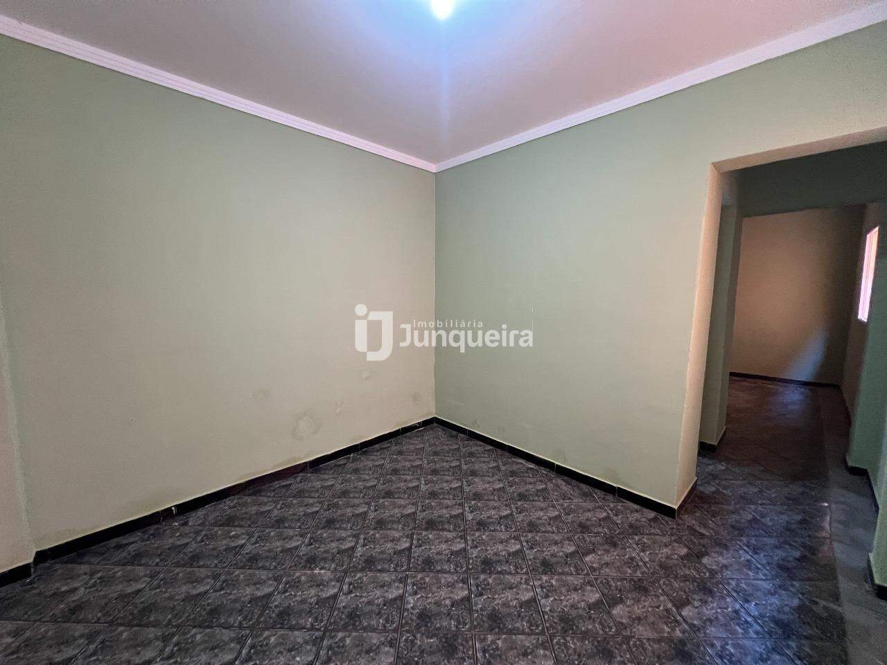 Casa para alugar, 1 quarto, no bairro Santa Rosa em Piracicaba - SP