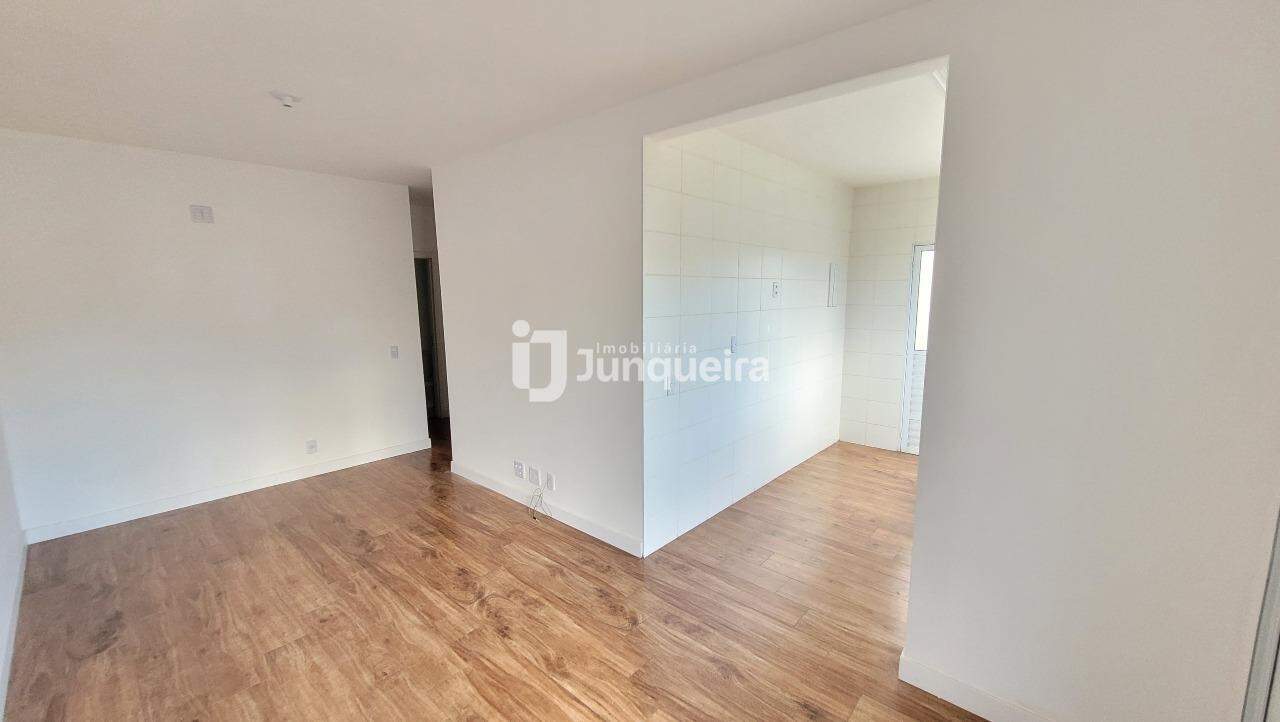 Casa em Condomínio para alugar no Reserva Taquaral I, 2 quartos, sendo 2 suítes, 2 vagas, no bairro Cidade Judiciária em Piracicaba - SP