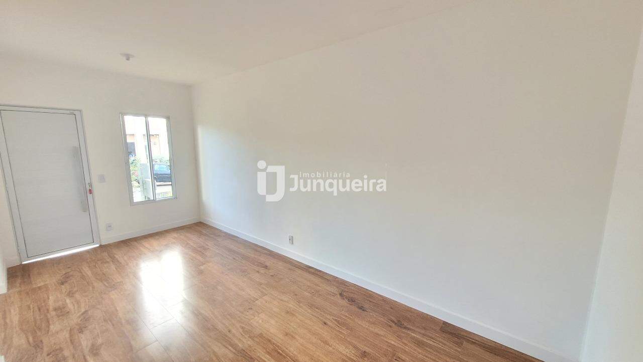 Casa em Condomínio para alugar no Reserva Taquaral I, 2 quartos, sendo 2 suítes, 2 vagas, no bairro Cidade Judiciária em Piracicaba - SP