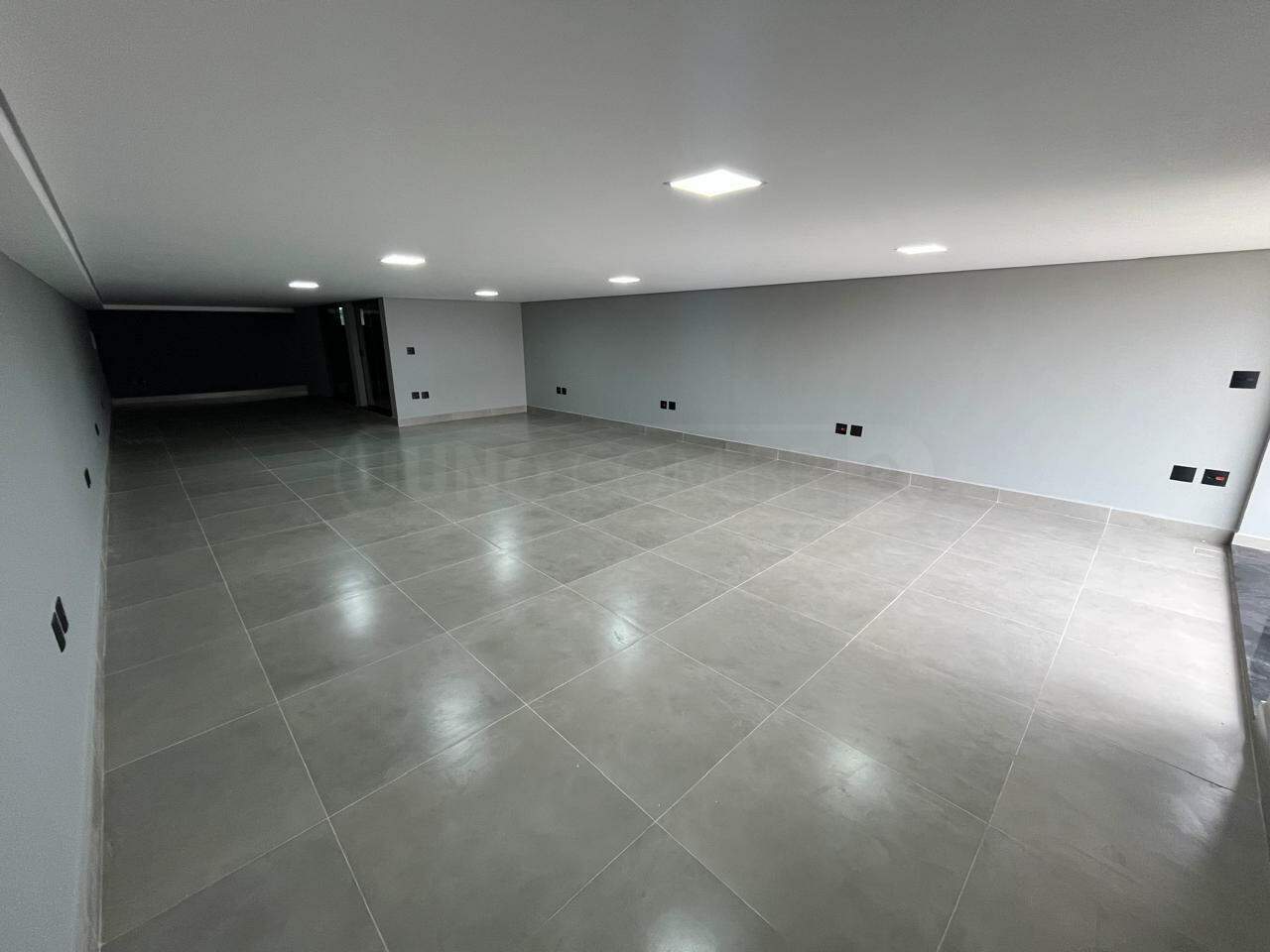 Salão para alugar, no bairro Centro em Rio das Pedras - SP