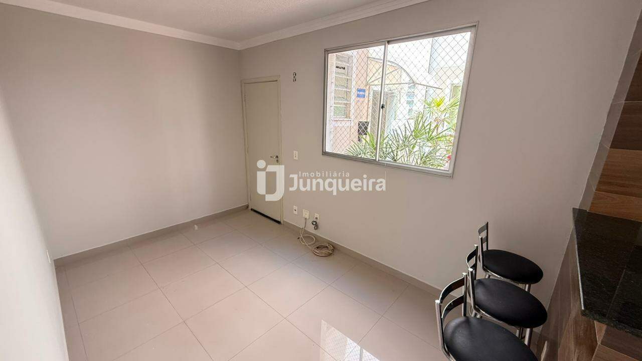 Apartamento para alugar no Clube Parque Paradiso, 2 quartos, 1 vaga, no bairro Santa Terezinha em Piracicaba - SP