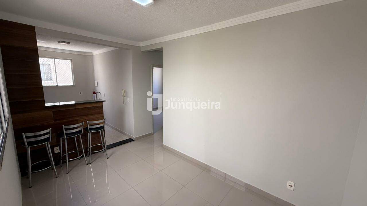 Apartamento para alugar no Clube Parque Paradiso, 2 quartos, 1 vaga, no bairro Santa Terezinha em Piracicaba - SP