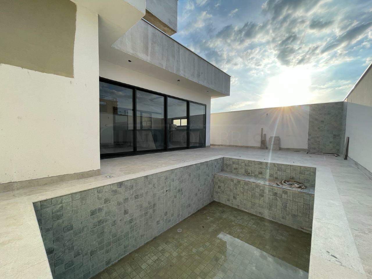 Casa em Condomínio à venda no Canadá Residencial, 3 quartos, sendo 1 suíte, 2 vagas, no bairro Jardim São Francisco (Ondas) em Piracicaba - SP