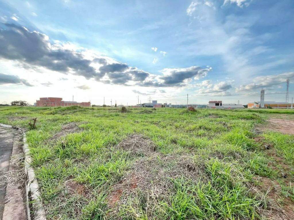 Terreno à venda, no bairro Conquista em Piracicaba - SP