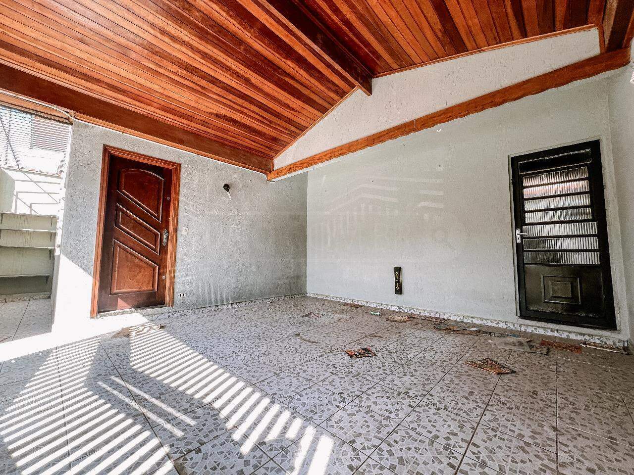 Casa à venda, 2 quartos, sendo 1 suíte, 2 vagas, no bairro Nova América em Piracicaba - SP