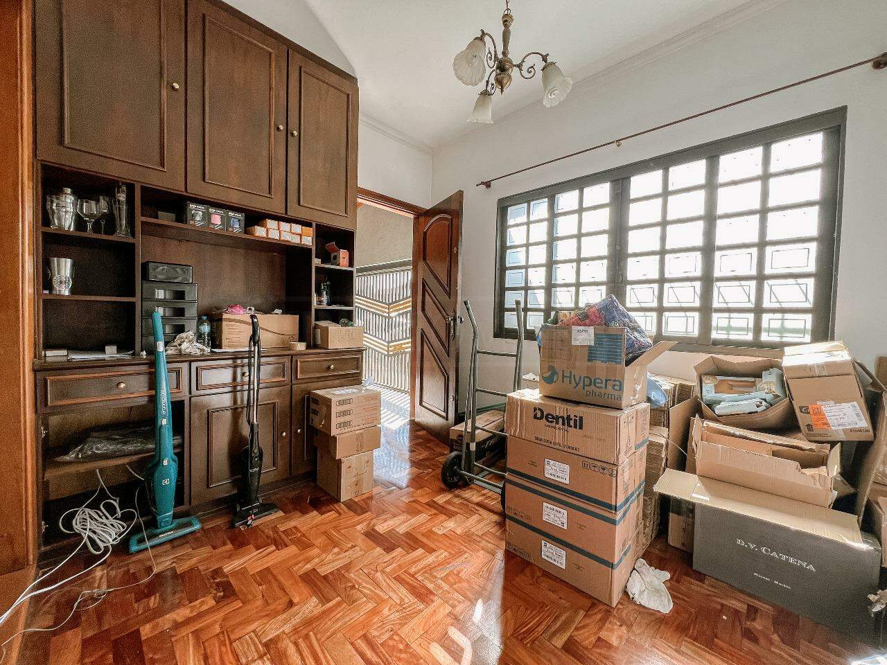 Casa à venda, 2 quartos, sendo 1 suíte, 2 vagas, no bairro Nova América em Piracicaba - SP