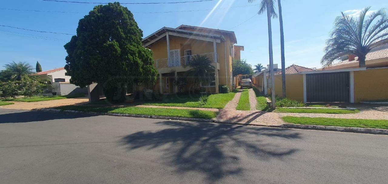 Casa em Condomínio à venda no Convívio Village Rio das Pedras, 3 quartos, sendo 3 suítes, no bairro Convívio Village Rio das Pedras em Rio das Pedras - SP