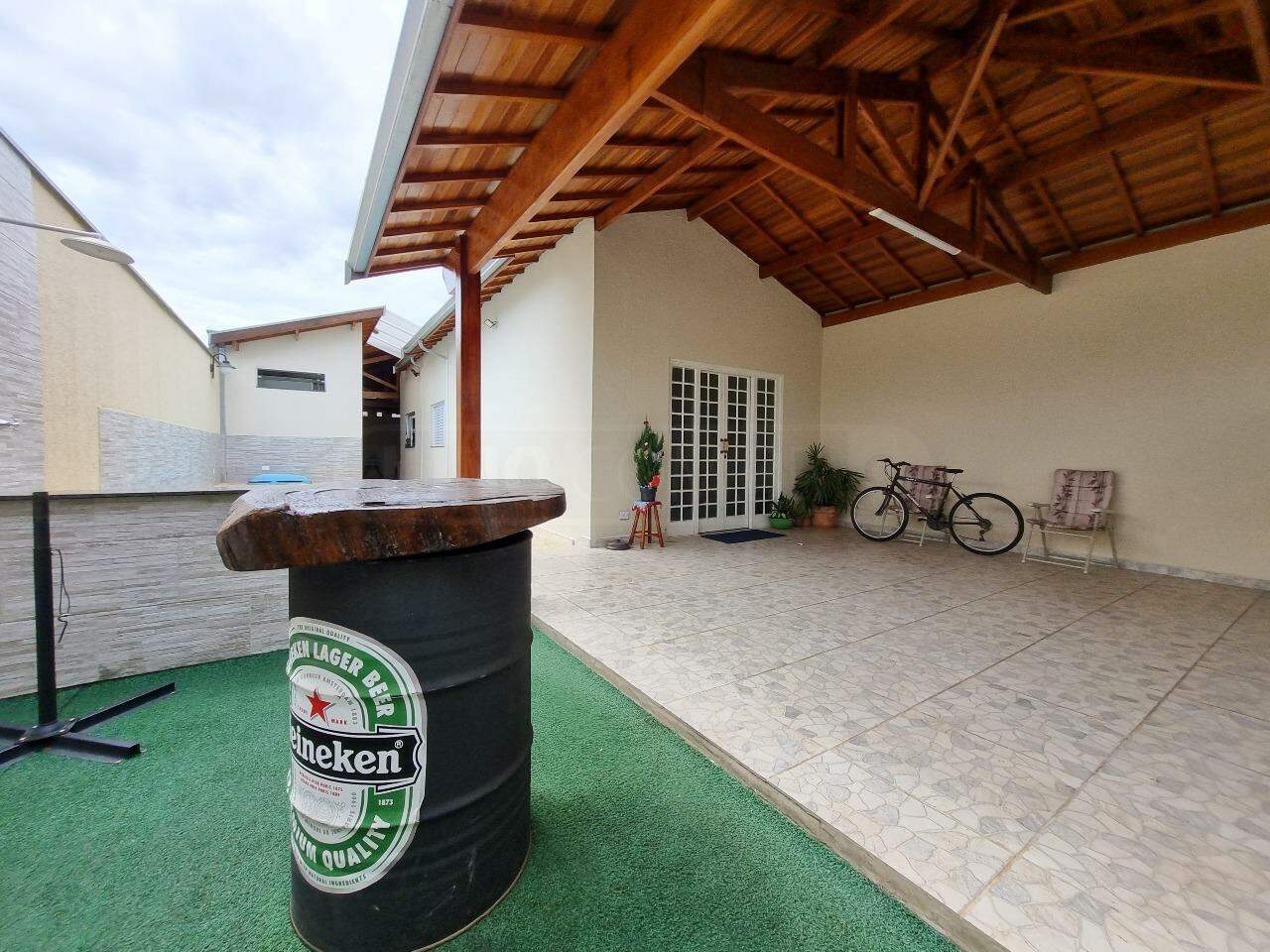Casa à venda, 1 quarto, 1 vaga, no bairro Água Branca em Piracicaba - SP