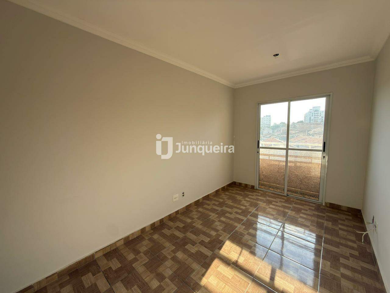 Apartamento à venda no Torres do Jardim III, 2 quartos, sendo 1 suíte, 1 vaga, no bairro Nova América em Piracicaba - SP