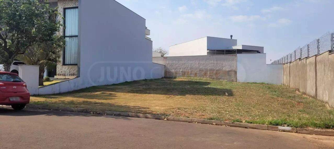 Terreno em Condomínio à venda no Park Unimep Taquaral, no bairro Park Unimep Taquaral  em Piracicaba - SP