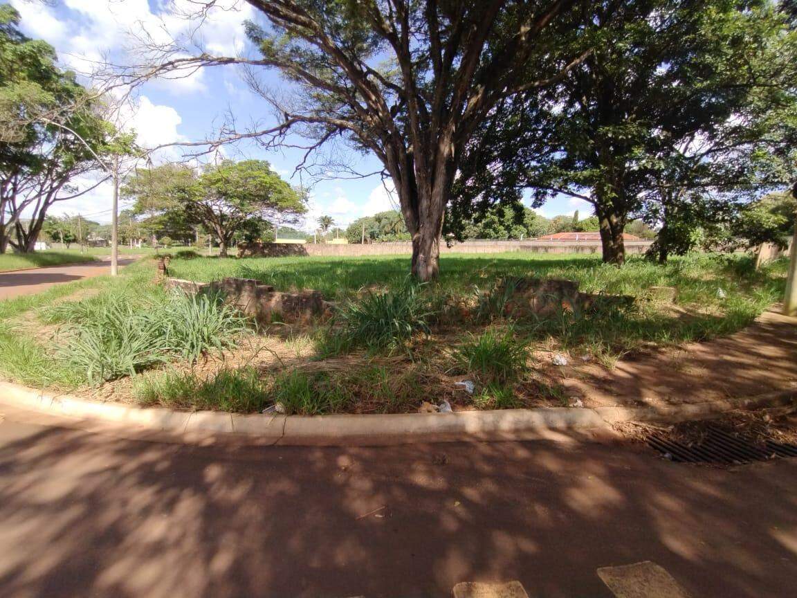Terreno à venda, no bairro Santa Rita em Piracicaba - SP