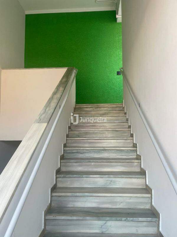 Sala Comercial para alugar, no bairro Centro em Rio das Pedras - SP