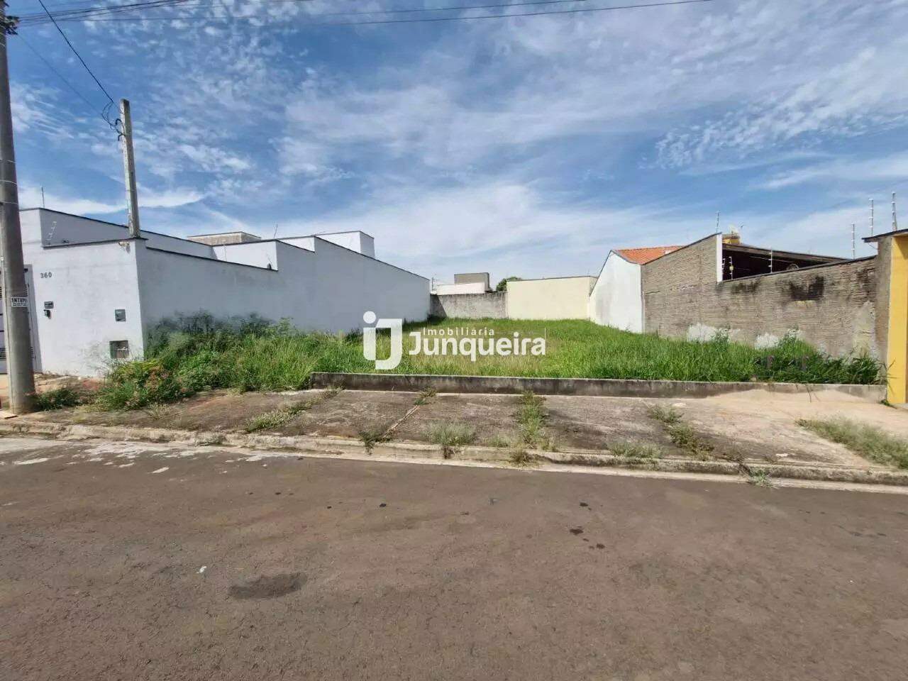 Terreno à venda, no bairro RESIDENCIAL ALTOS DO TAQUARAL em Piracicaba - SP