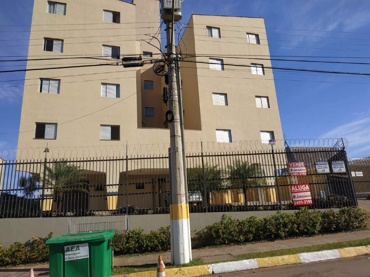 Apartamento à venda no Barão de Serra Negra, 3 quartos, sendo 1 suíte, 1 vaga, no bairro Barão de Serra Negra em Rio das Pedras - SP