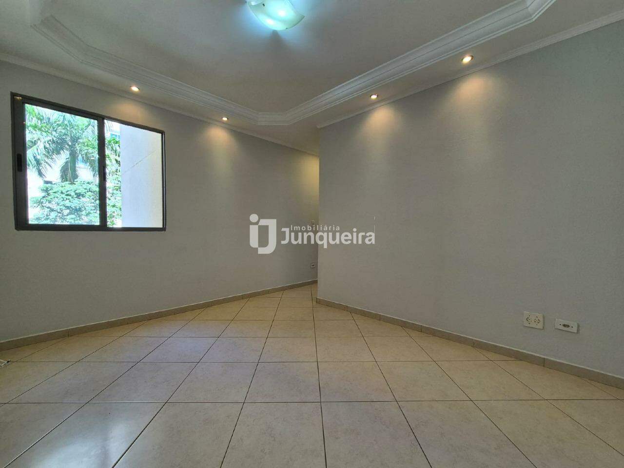 Apartamento à venda no Village Cleopath, 2 quartos, 1 vaga, no bairro Centro em Piracicaba - SP