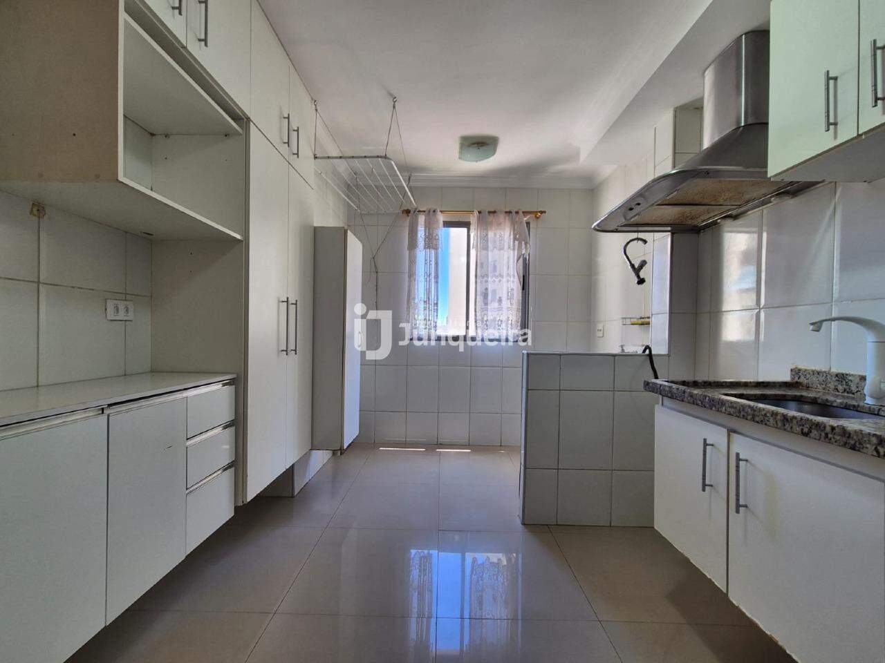Apartamento à venda no Village Cleopath, 2 quartos, 1 vaga, no bairro Centro em Piracicaba - SP