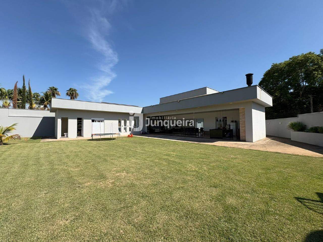 Casa em Condomínio à venda no Park Campestre I, 4 quartos, sendo 4 suítes, 6 vagas, no bairro Park Campestre I em Piracicaba - SP