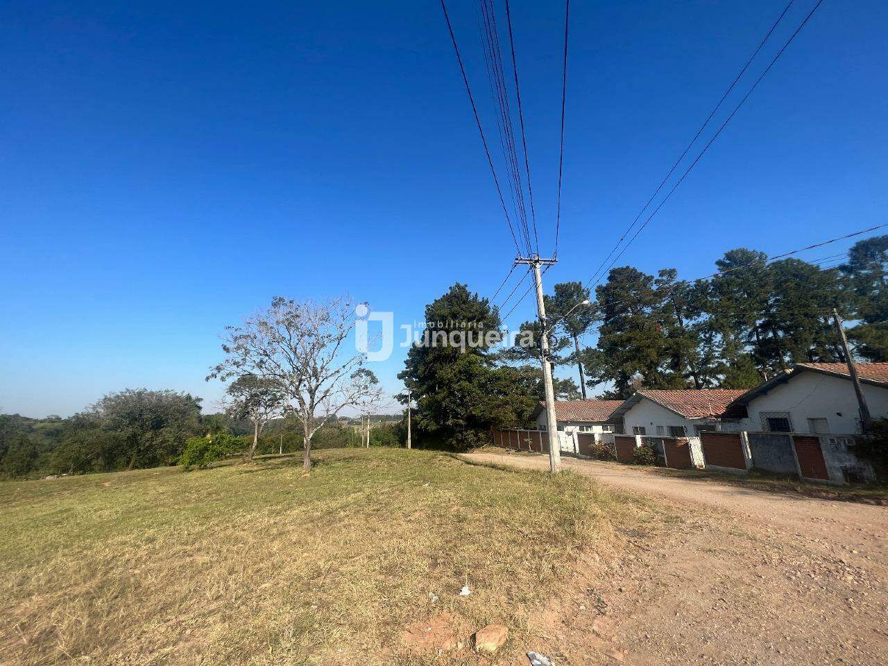 Terreno à venda, no bairro Itaperu em Piracicaba - SP