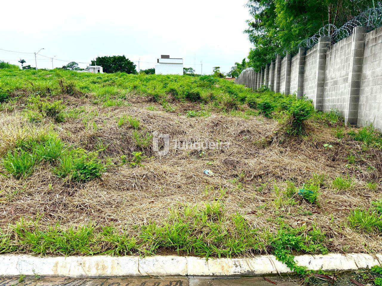 Terreno em Condomínio à venda no Terras do Sinhô III, no bairro Terras do Sinhô lll em Piracicaba - SP