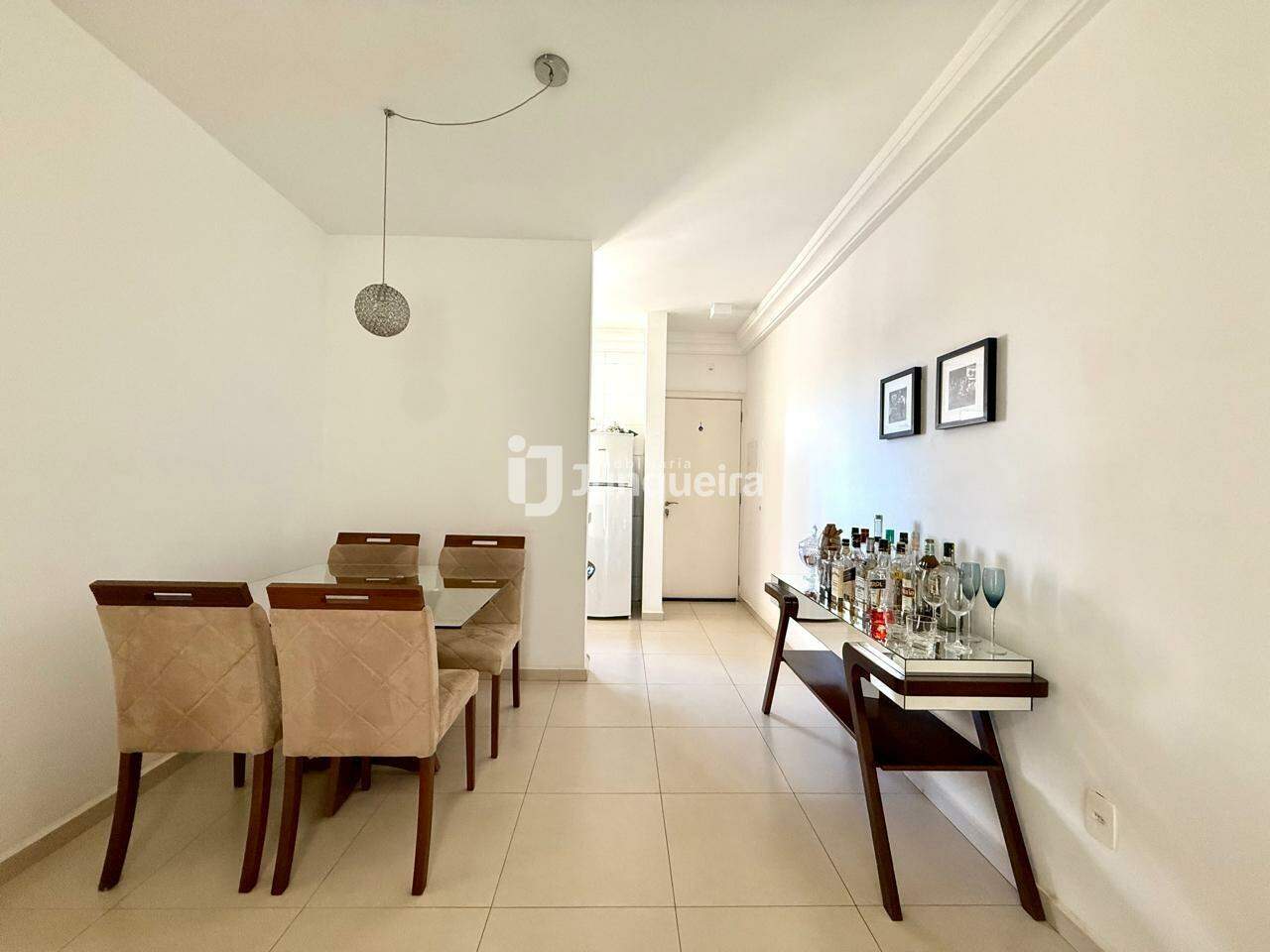 Apartamento à venda no Edifício Praça Paulista, 2 quartos, sendo 1 suíte, 1 vaga, no bairro Jaraguá em Piracicaba - SP