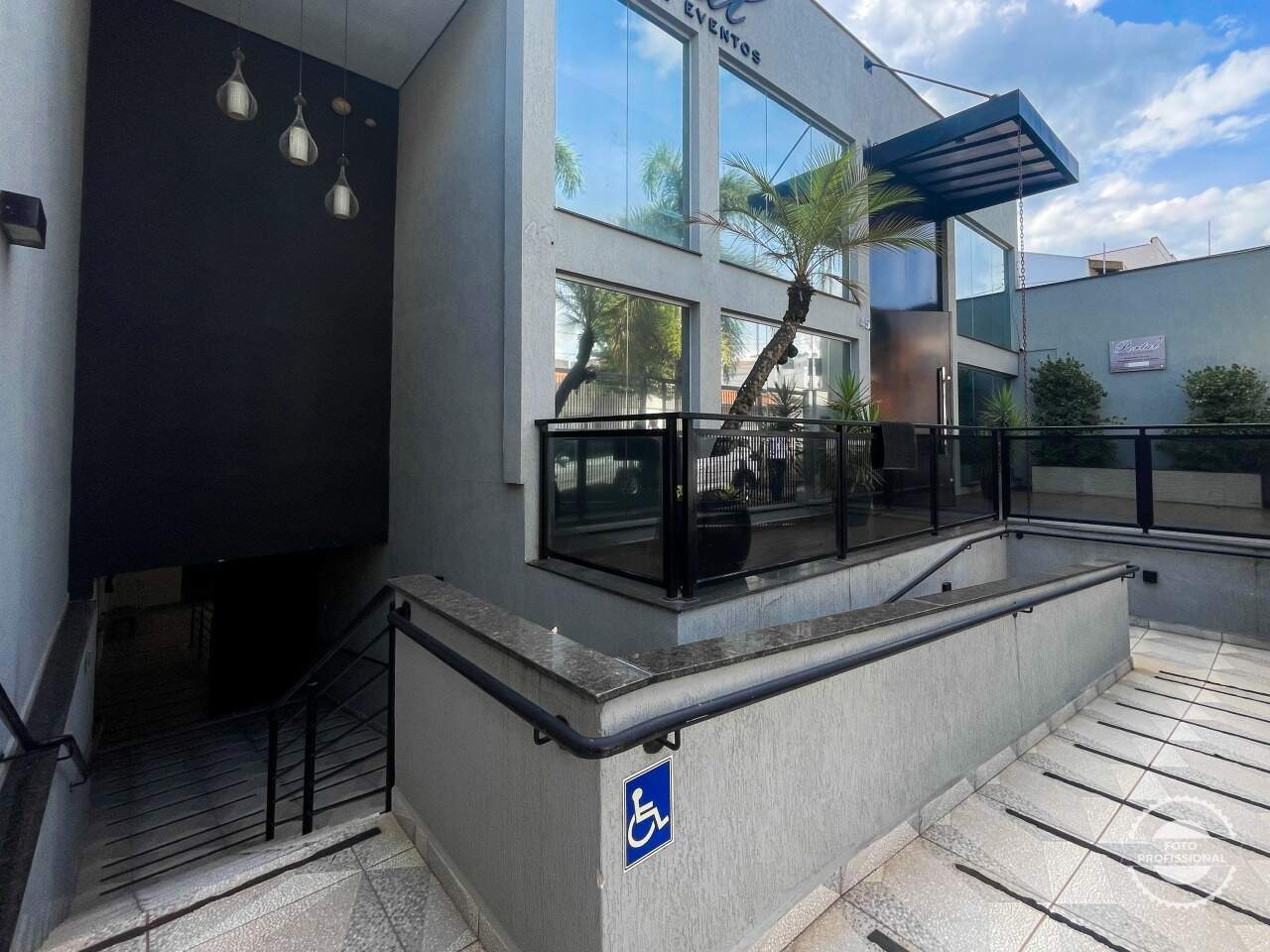 Salão para alugar, no bairro Vila Industrial em Piracicaba - SP