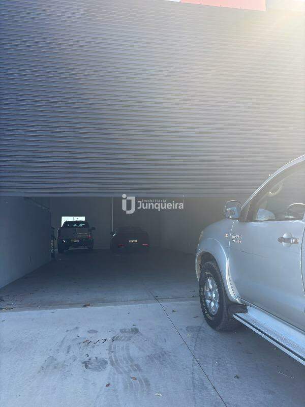 Salão para alugar, no bairro Jaraguá em Piracicaba - SP