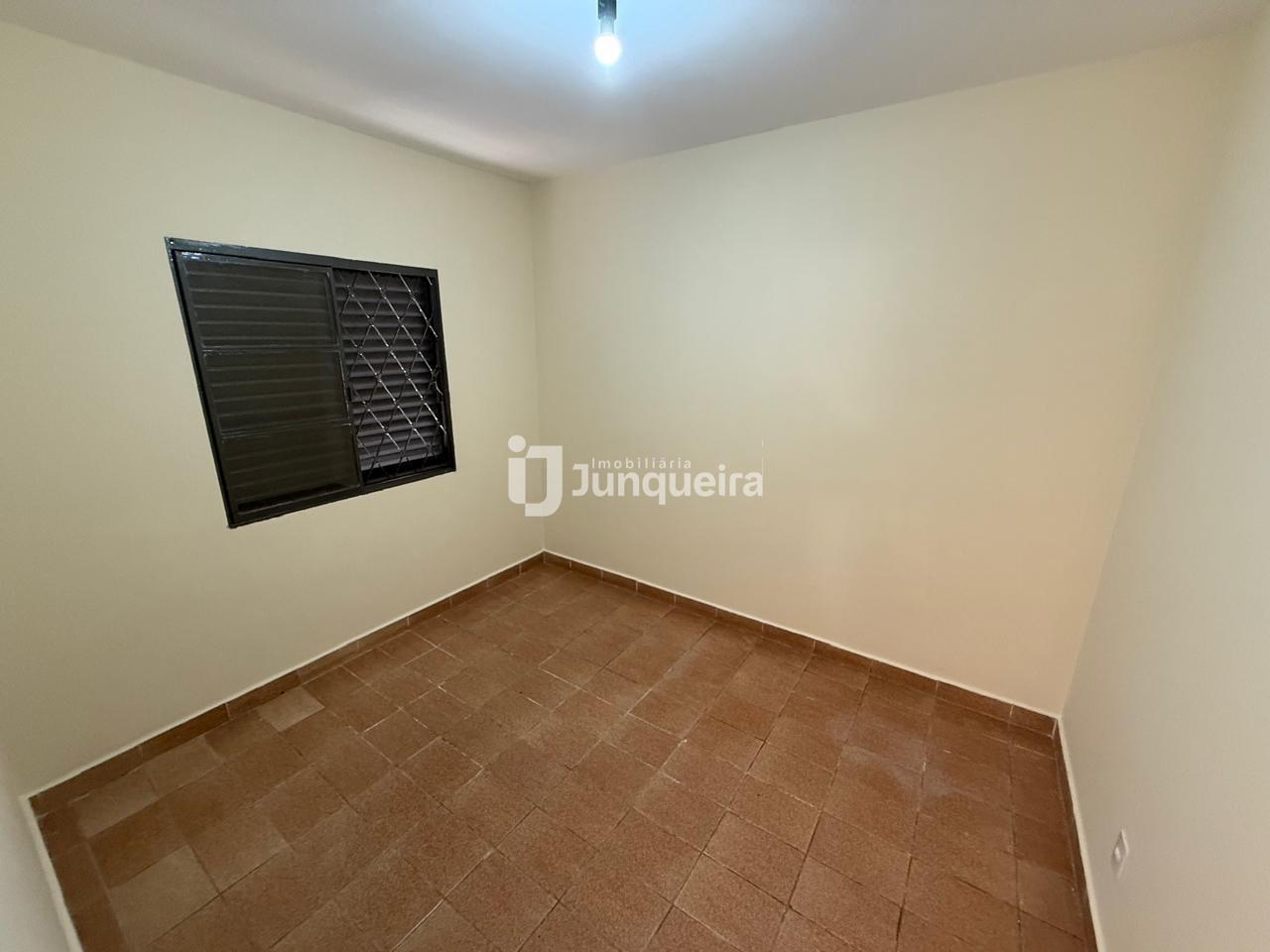 Casa para alugar, 2 quartos, 2 vagas, no bairro Jardim Ipanema em Piracicaba - SP