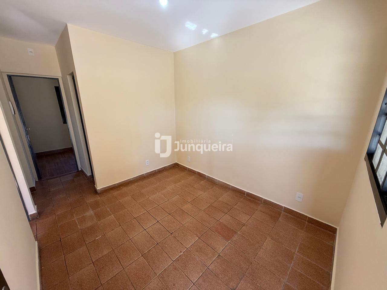 Casa para alugar, 2 quartos, 2 vagas, no bairro Jardim Ipanema em Piracicaba - SP