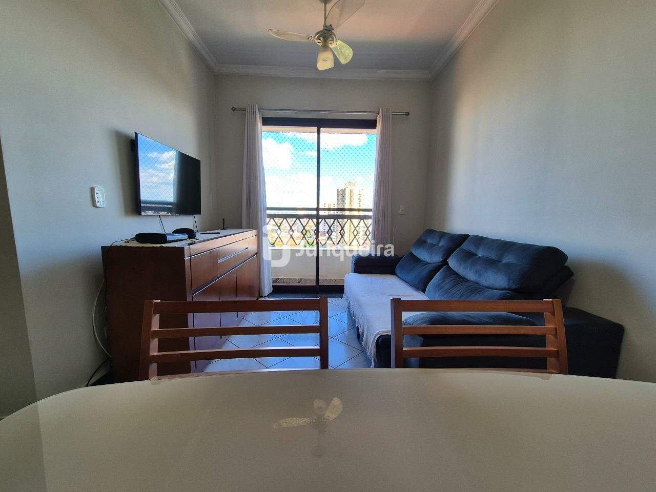 Apartamento à venda no Edifício Antuerpia, 3 quartos, sendo 1 suíte, 2 vagas, no bairro Paulista em Piracicaba - SP