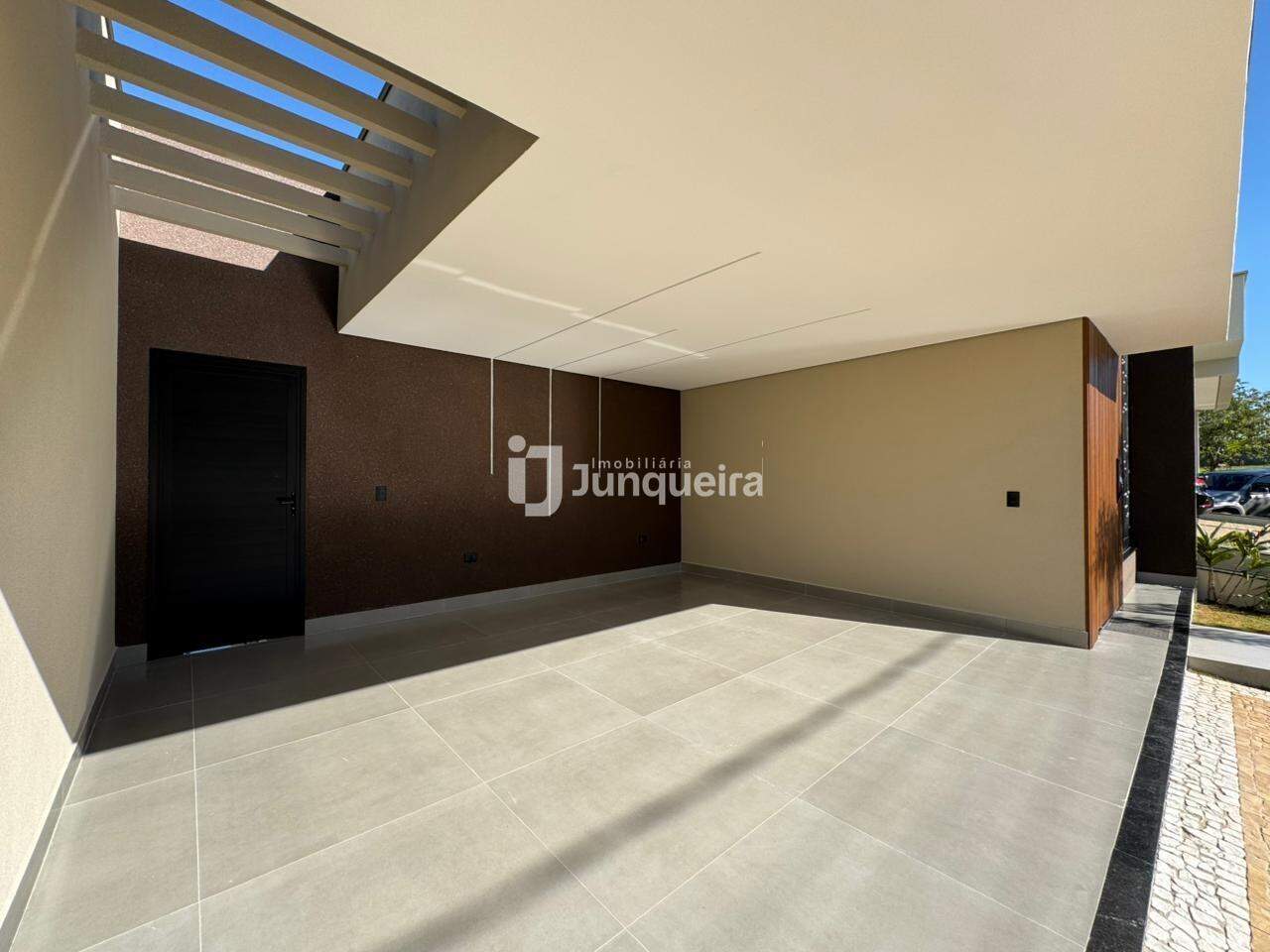 Casa em Condomínio à venda no Park Unimep Taquaral, 3 quartos, sendo 1 suíte, 4 vagas, no bairro Park Unimep Taquaral  em Piracicaba - SP