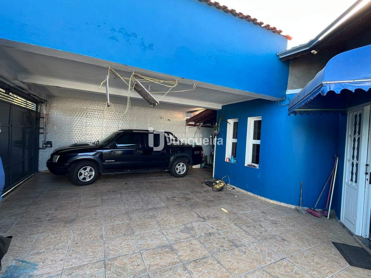 Casa à venda, 3 quartos, sendo 1 suíte, 4 vagas, no bairro Loteamento Santa Rosa em Piracicaba - SP