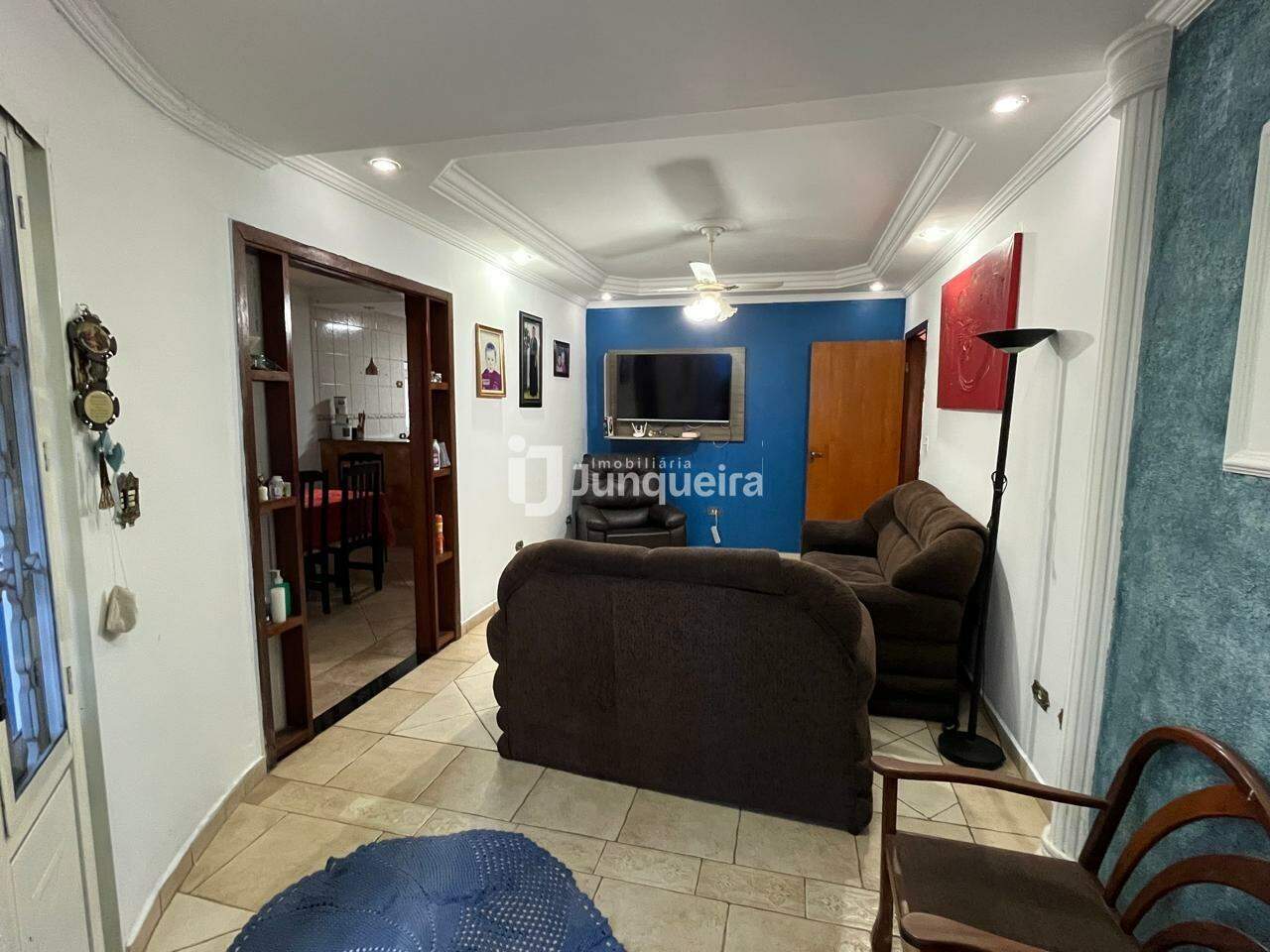 Casa à venda, 3 quartos, sendo 1 suíte, 4 vagas, no bairro Loteamento Santa Rosa em Piracicaba - SP