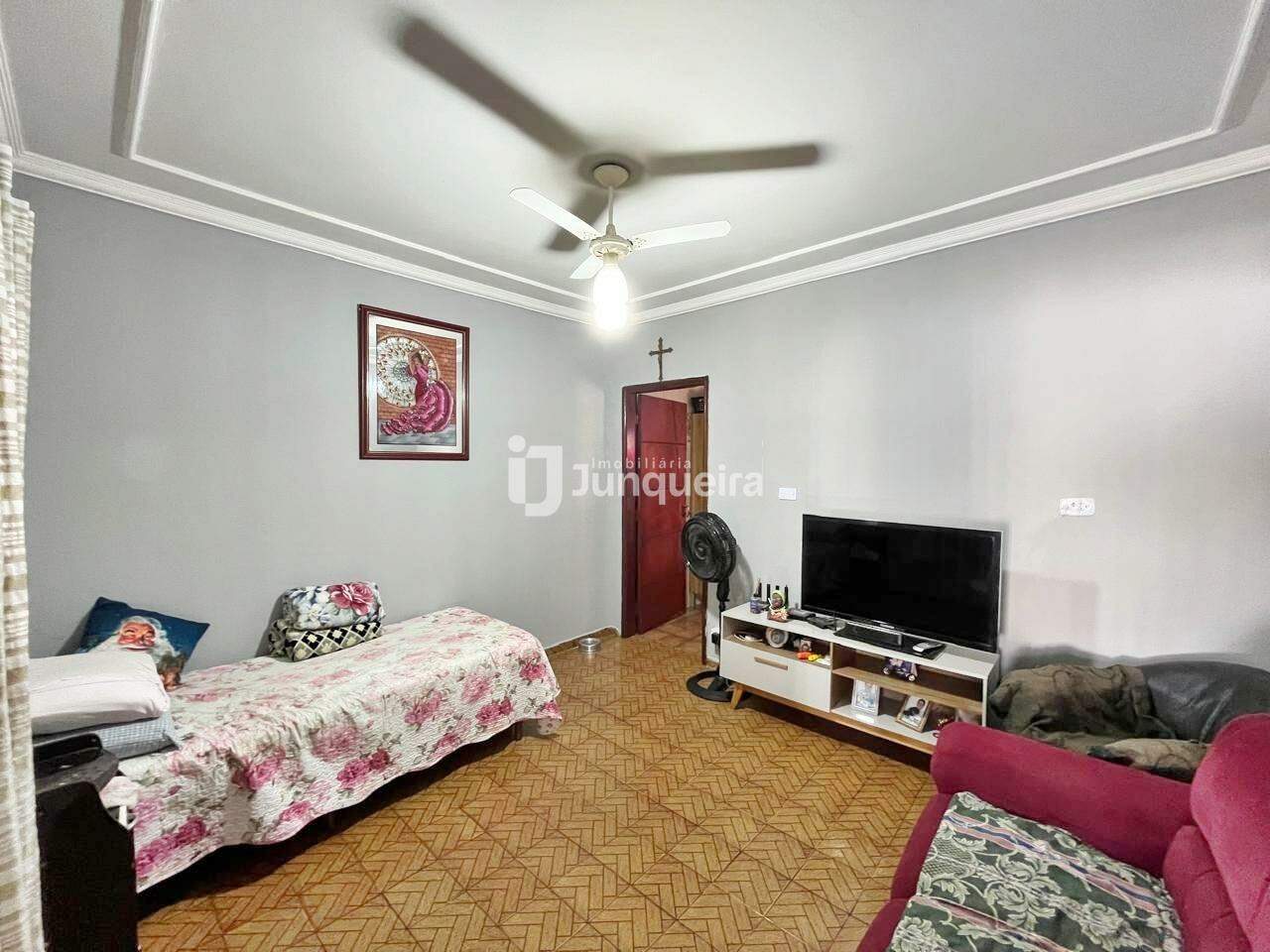 Casa à venda, 2 quartos, 1 vaga, no bairro Iaa em Piracicaba - SP