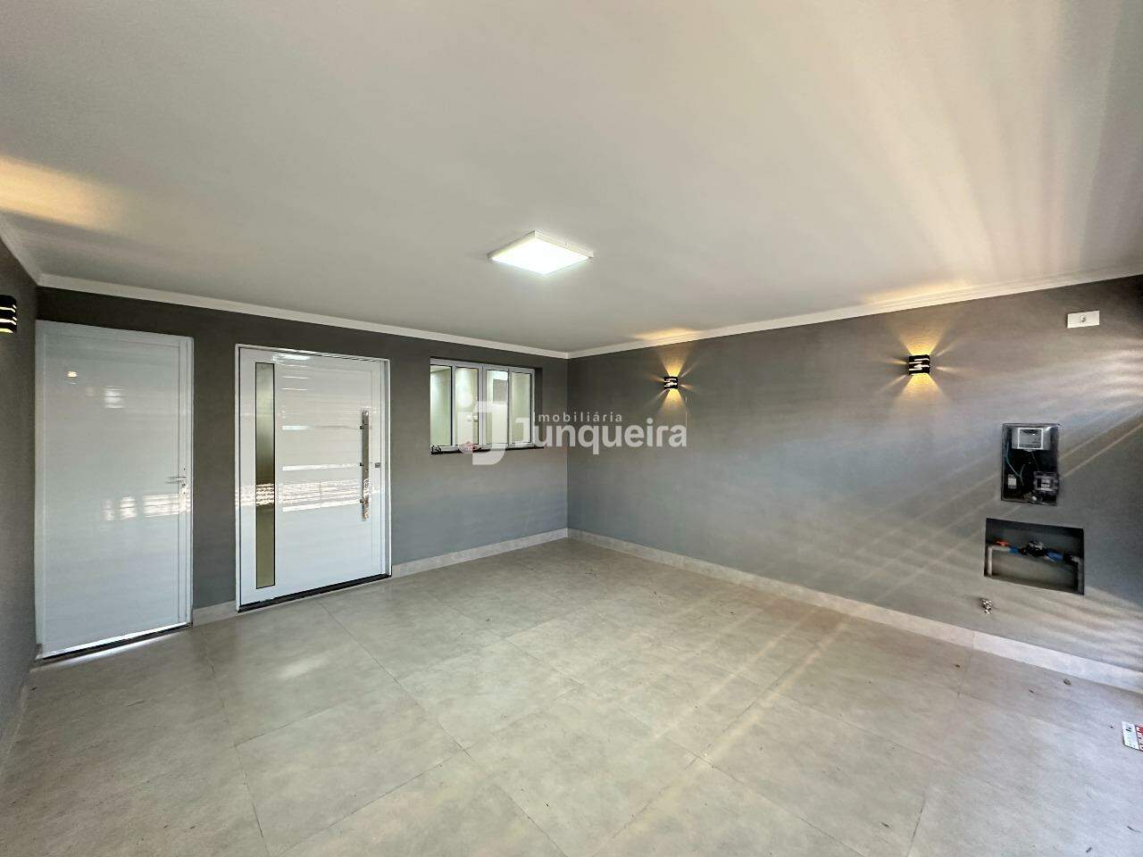 Casa à venda, 3 quartos, sendo 1 suíte, 2 vagas, no bairro Piracicamirim em Piracicaba - SP