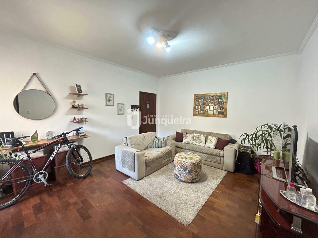 Apartamento à venda no Portal do Guarujá, 2 quartos, sendo 1 suíte, 1 vaga, no bairro Morumbi em Piracicaba - SP
